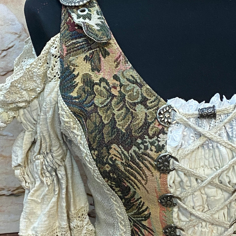 Elegantes Vintage-Trachtenmieder mit romantischen Stickereien