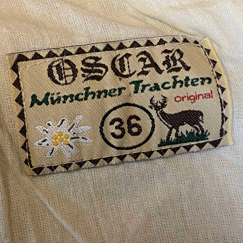 Elegantes Vintage-Trachtenmieder mit romantischen Stickereien