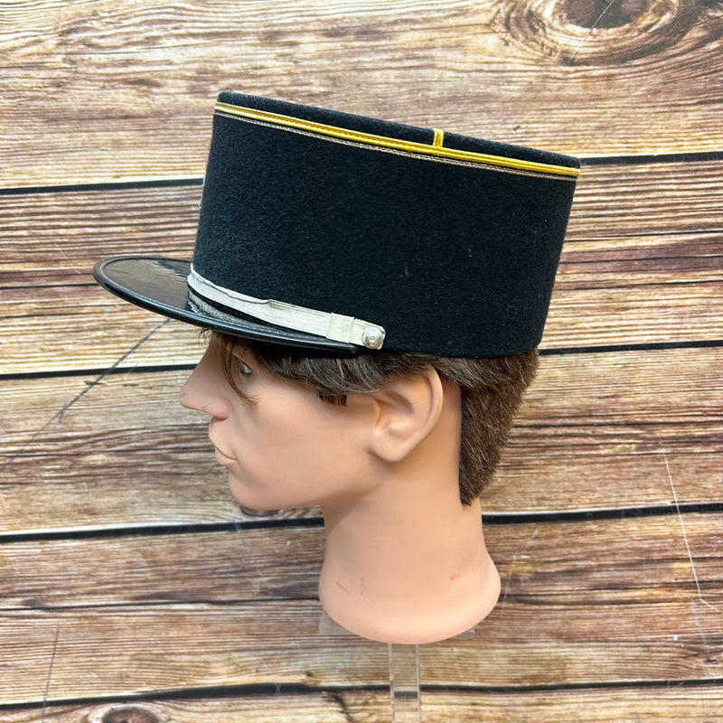 Vintage Offiziersmütze – Perfekt für Sammler und Enthusiasten