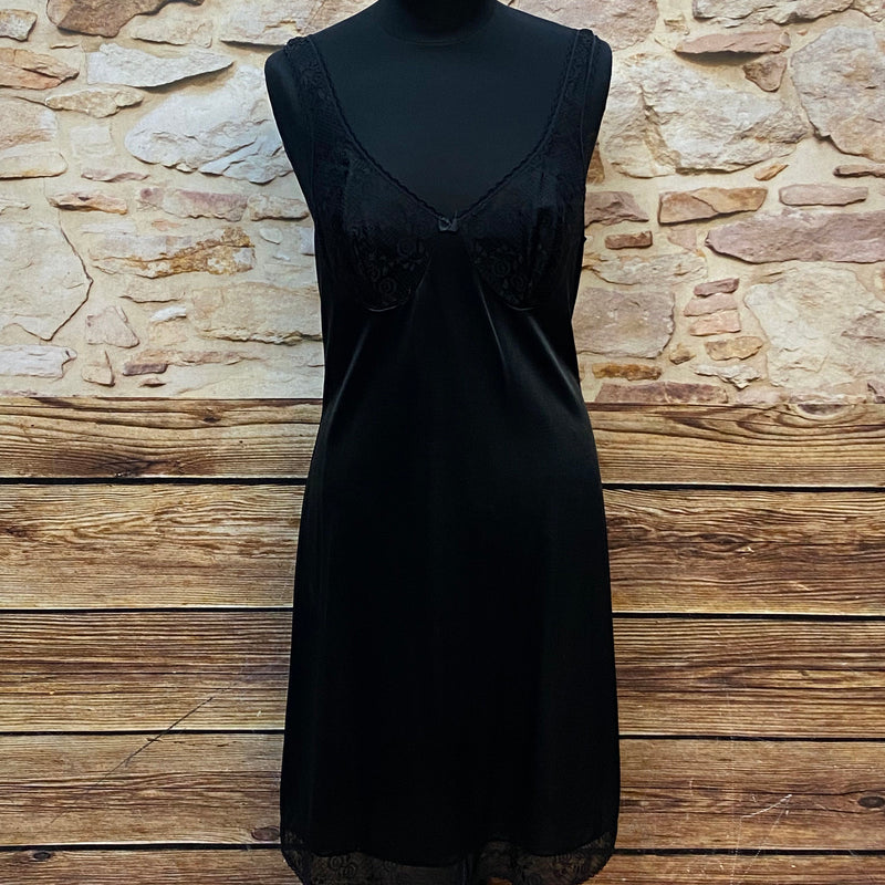 Vintage-Unterkleid mit Spitze – Klassisch Schwarz, Gr.38