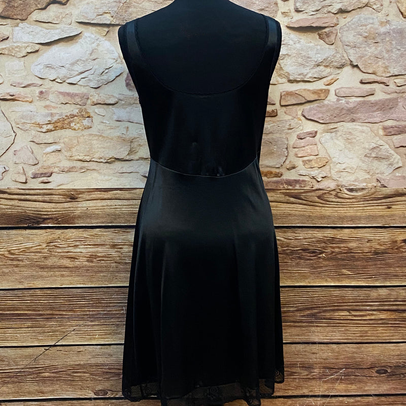 Vintage-Unterkleid mit Spitze – Klassisch Schwarz, Gr.38