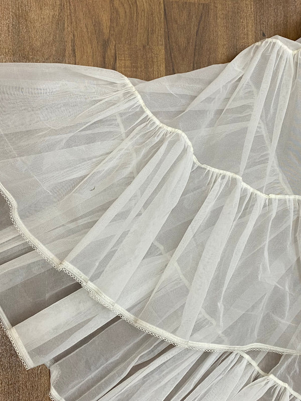 Schöner steifer Petticoat in der Farbe weiß Gr.S