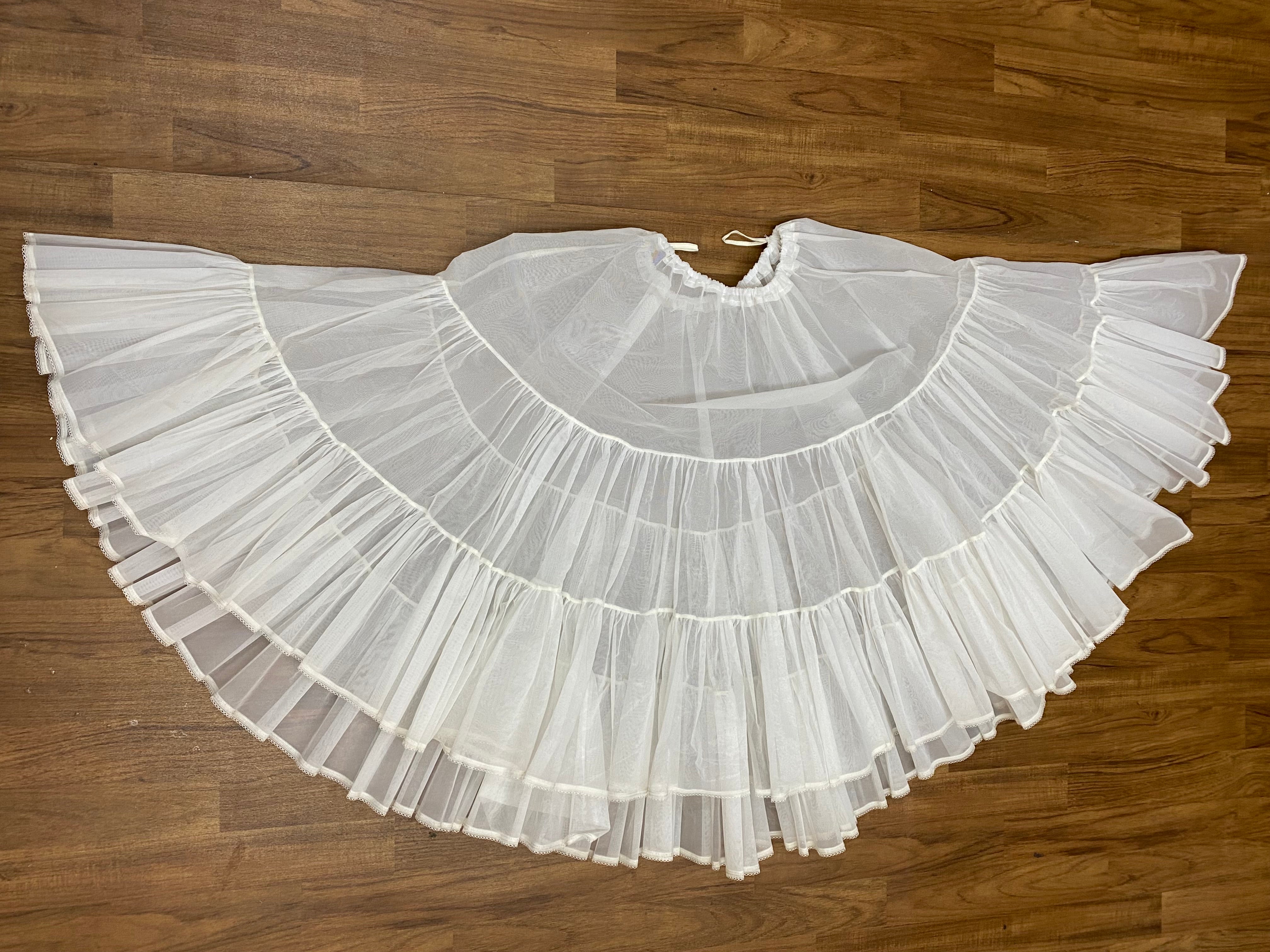 Petticoat in der Farbe weiß 75 cm lang, Vintage
