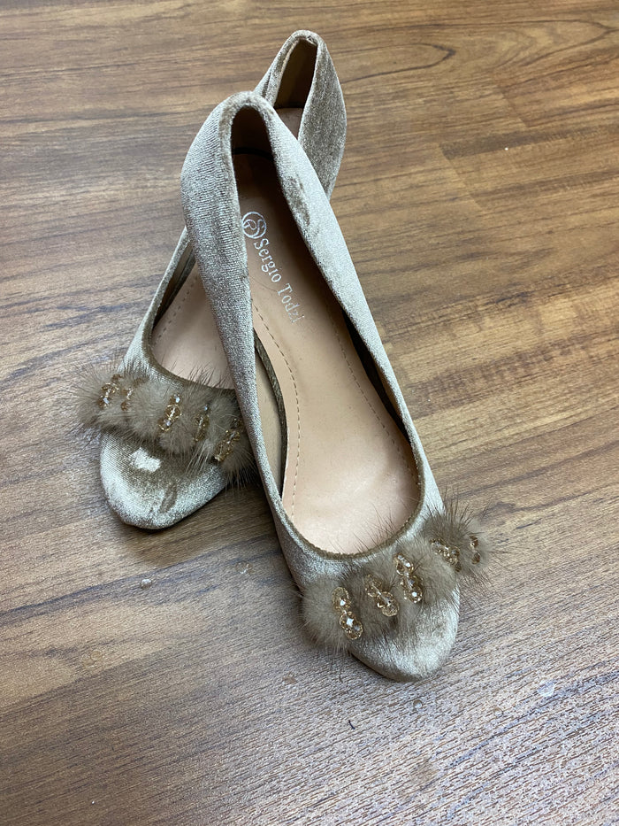 Chaussure femme vintage avec pompon en fourrure, escarpins taille 39 en beige