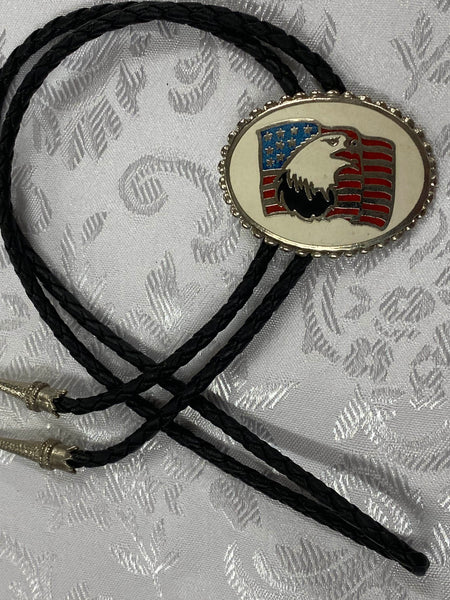 Patriotische Bolo Tie mit Adler und amerikanischer Flagge