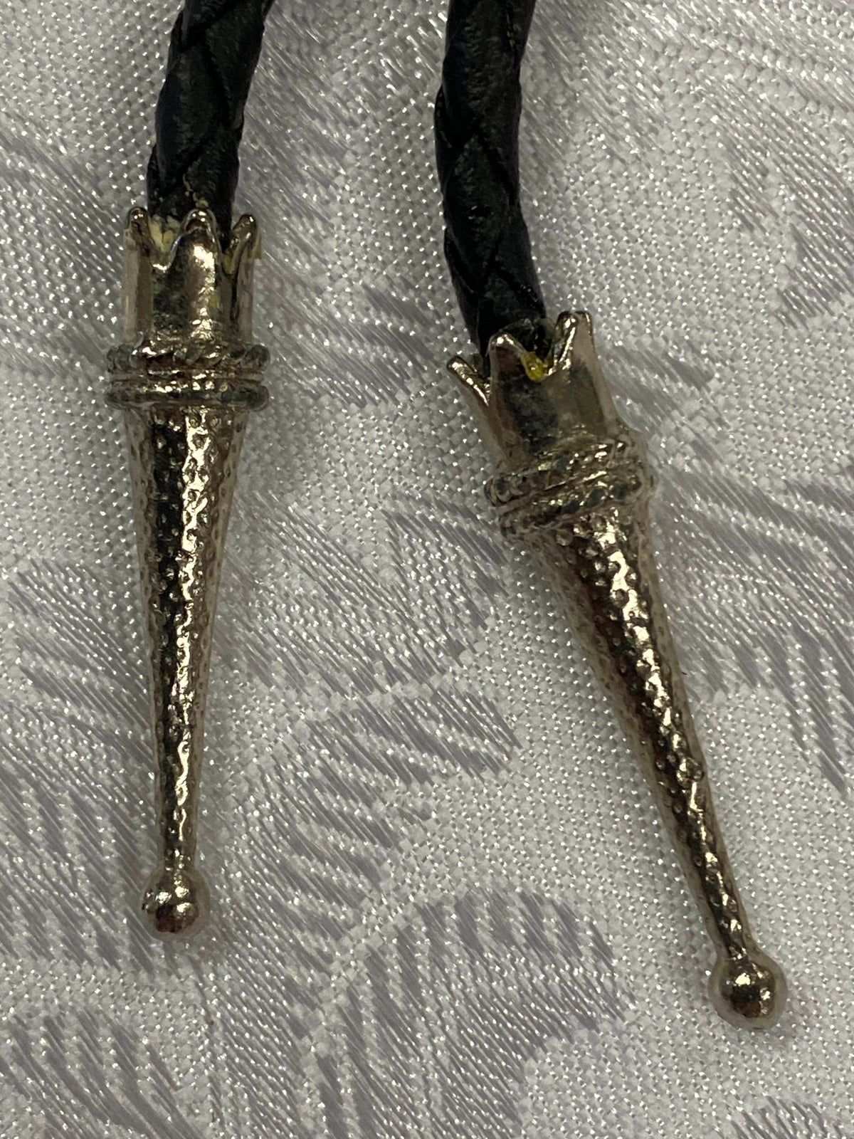 Bolo Tie mit Häuptlingsmotiv im Western-Stil