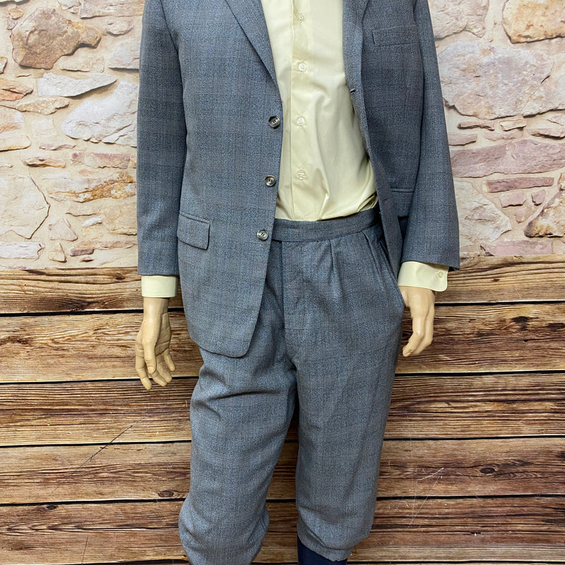 „6-teiliges Vintage 20er Jahre Kostüm Mit Knickerbockerhose, Sakko, Hemd, Fliege, Kniestrümpfe und Schiebermütze in grau Gr.25 Ansicht 1