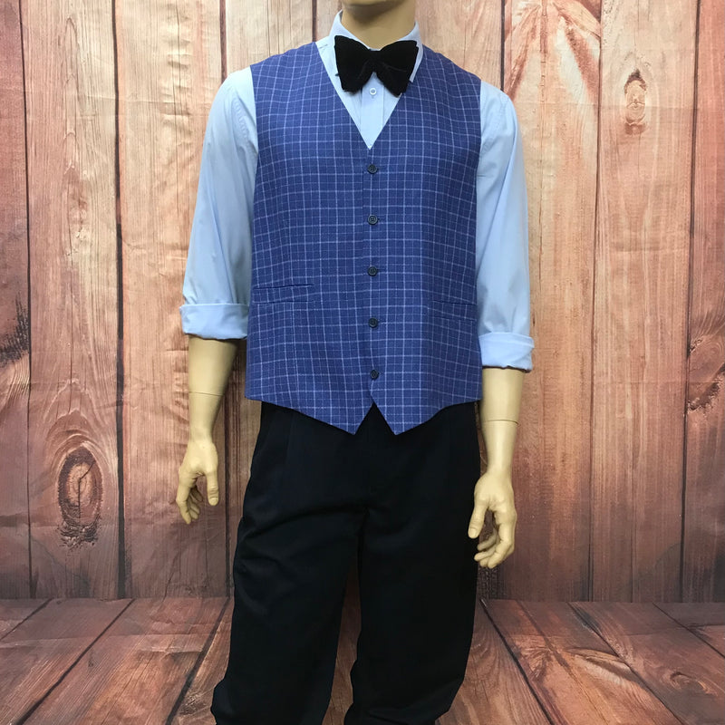 20er Jahre Paperboy Kostüm mit Knickerbockerhose, Weste, Hemd, Fliege, Kniestrümpfe und Schiebermütze Gr.52 