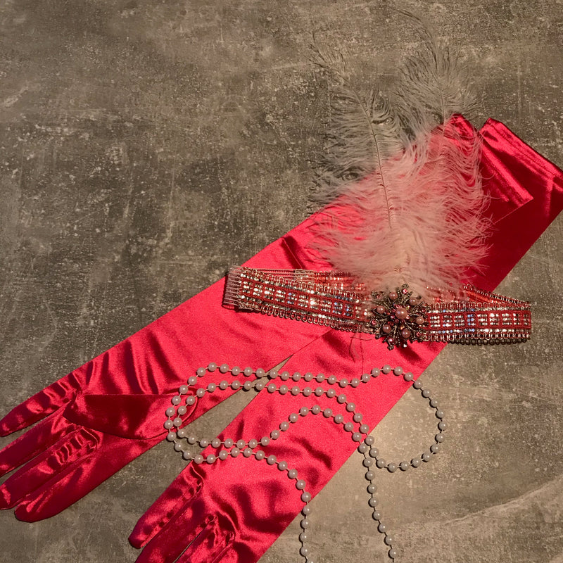 20er Kopfschmuck Set mit langen Handschuhen und Perlenkette