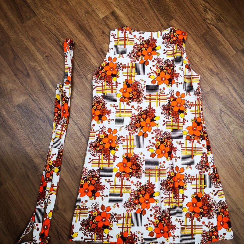 Robe vintage taille 42 à motif floral des années 70