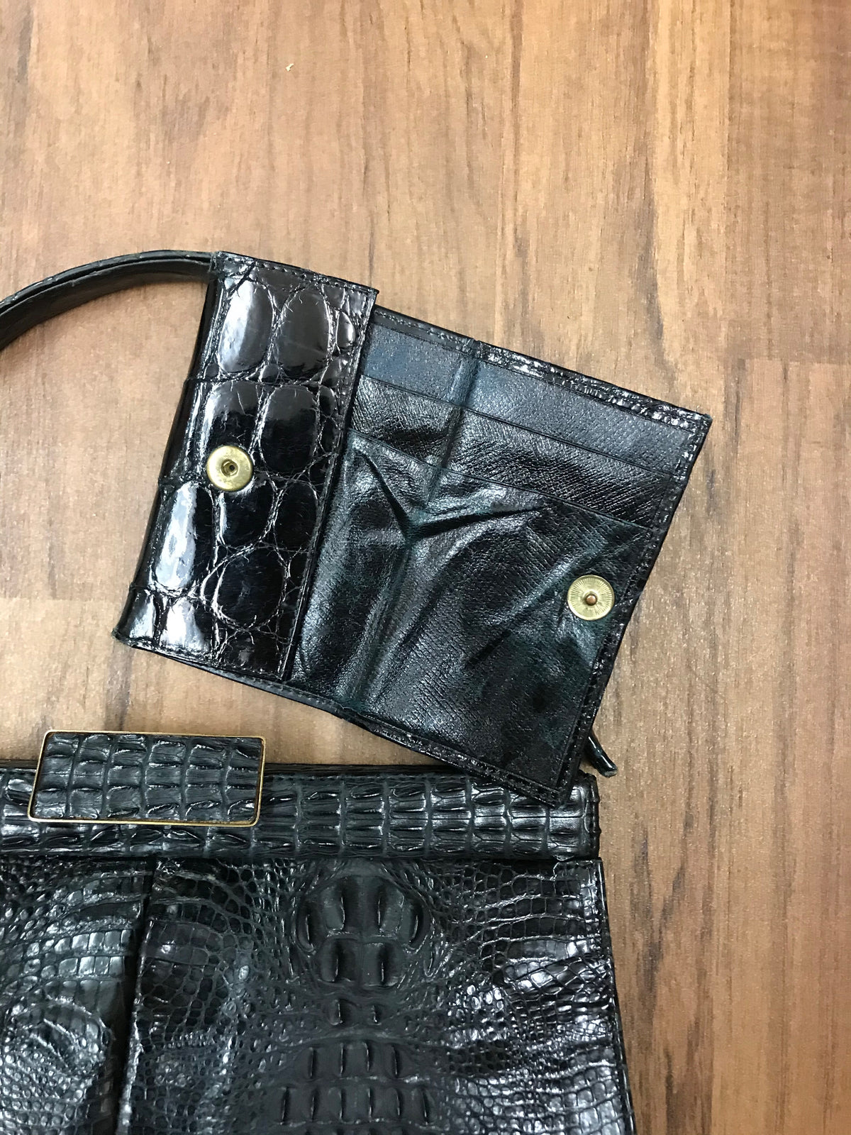 Luxuriöse Zeitlose Krokodilleder Handtasche Mit Geflochtenem Griff main image 1