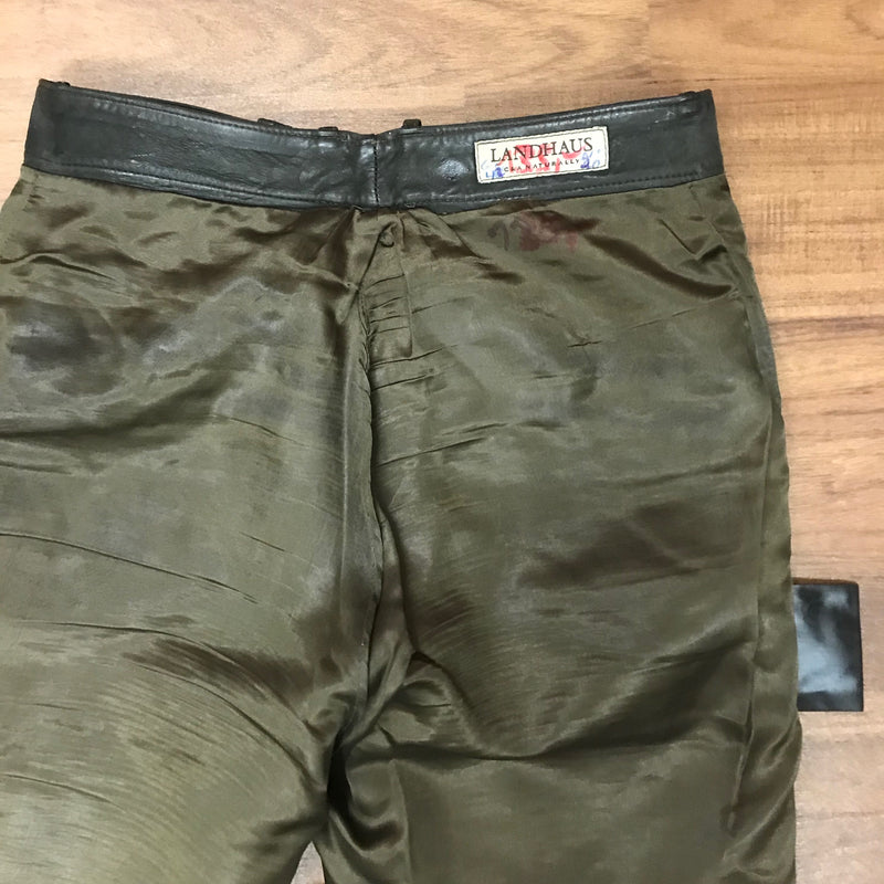 Dunkelgrüne Damen-Trachtenlederhose – Größe 42 | SALE wegen fehlendem Knopf