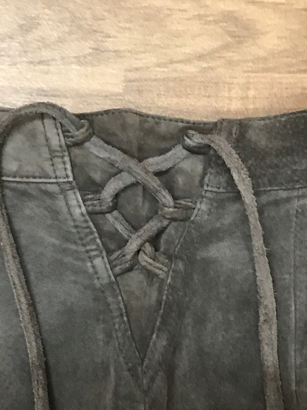 Damen-Trachtenlederhose aus Veloursleder – Größe 40 von Landhaus