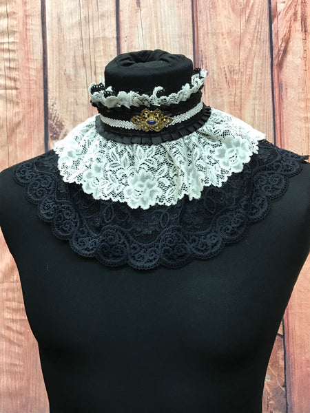 Steampunk Jabot mit Schwarzer und Weißer Spitze