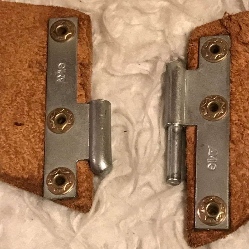 Antiker brauner Damen Ledergürtel gestanzt, Vintage Miedergürtel