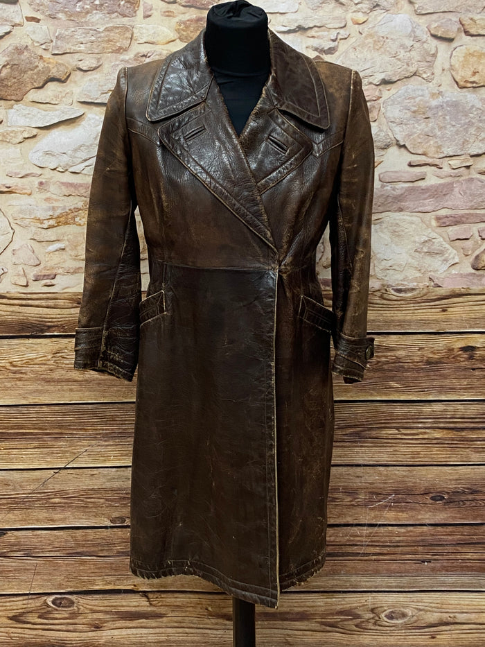 Manteau ancien en cuir marron, pour collectionneurs. petite taille, taille S 