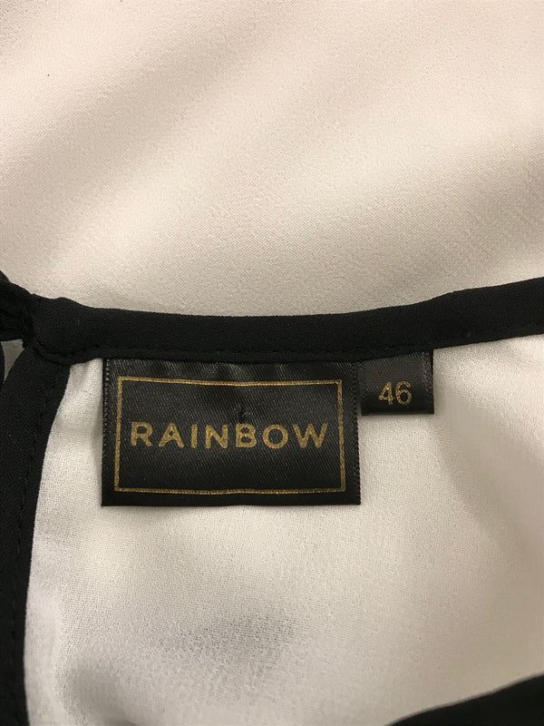 Label-Aufnahme der Rainbow-Bluse, Größe 46.