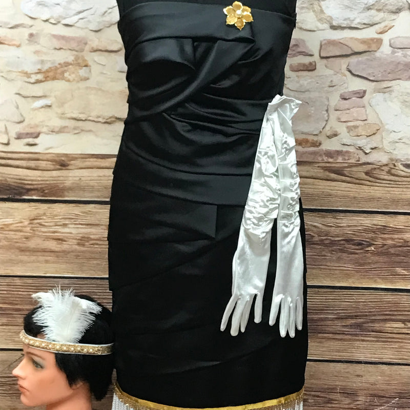 Hochwertiges 20er Jahre Charleston Kostüm  Gr.38/40 3teilig. Unikat, Schwarzes Kleid mit weißen Fransen, Inklusiv Handschuhe und Kopfschmuck