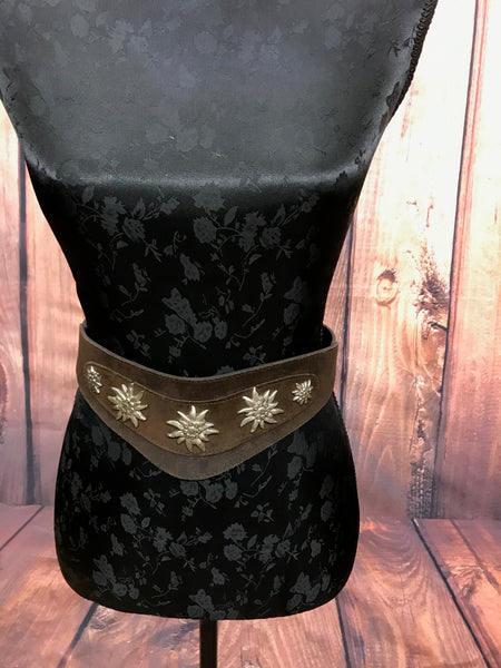Brauner Damen-Trachtengürtel aus Leder – 65–75 cm Taillenumfang, ideal für Landhauskleider