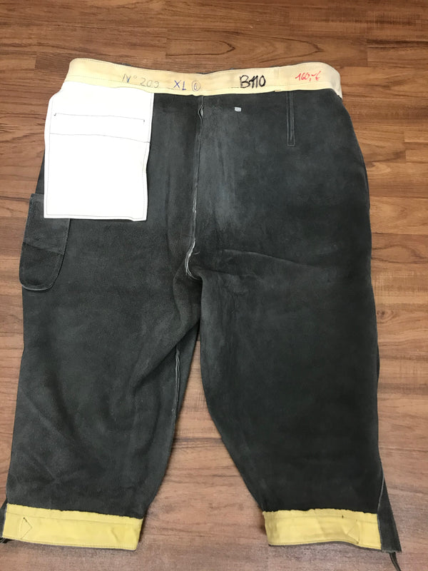 Graue Kniebundlederhose für Herren – Vintage aus den 80/90ern