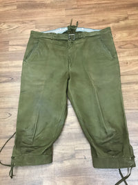 Grüne Kniebundlederhose Herren Größe 54 – stabiles Leder, Vintage, leicht verspeckt, handgefertigt in Deutschland