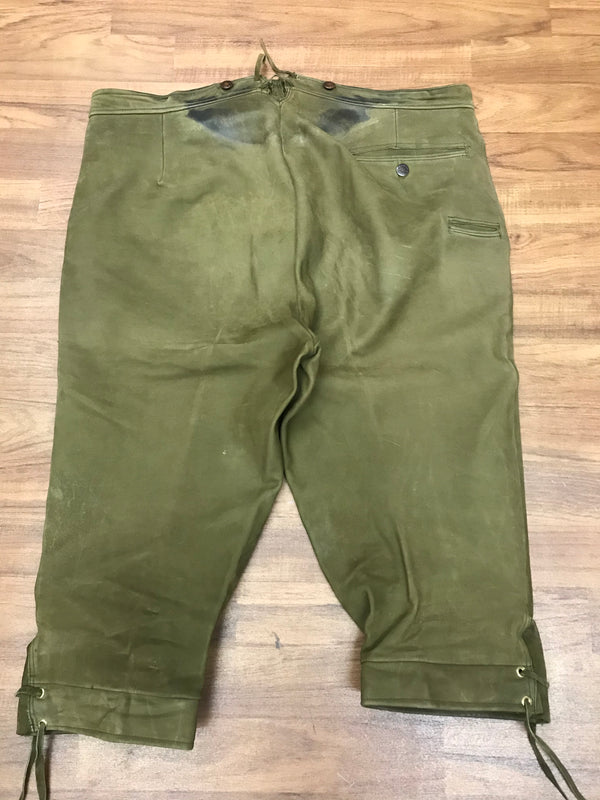 Grüne Kniebundlederhose für Herren – Größe 54 | Authentisches Vintage Stück