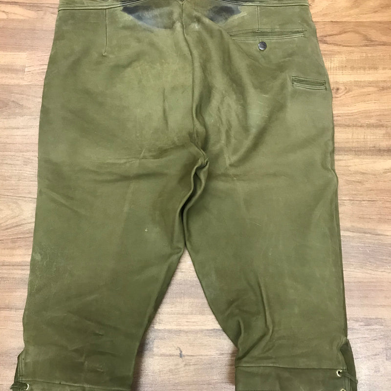 Grüne Kniebundlederhose für Herren – Größe 54 | Authentisches Vintage Stück