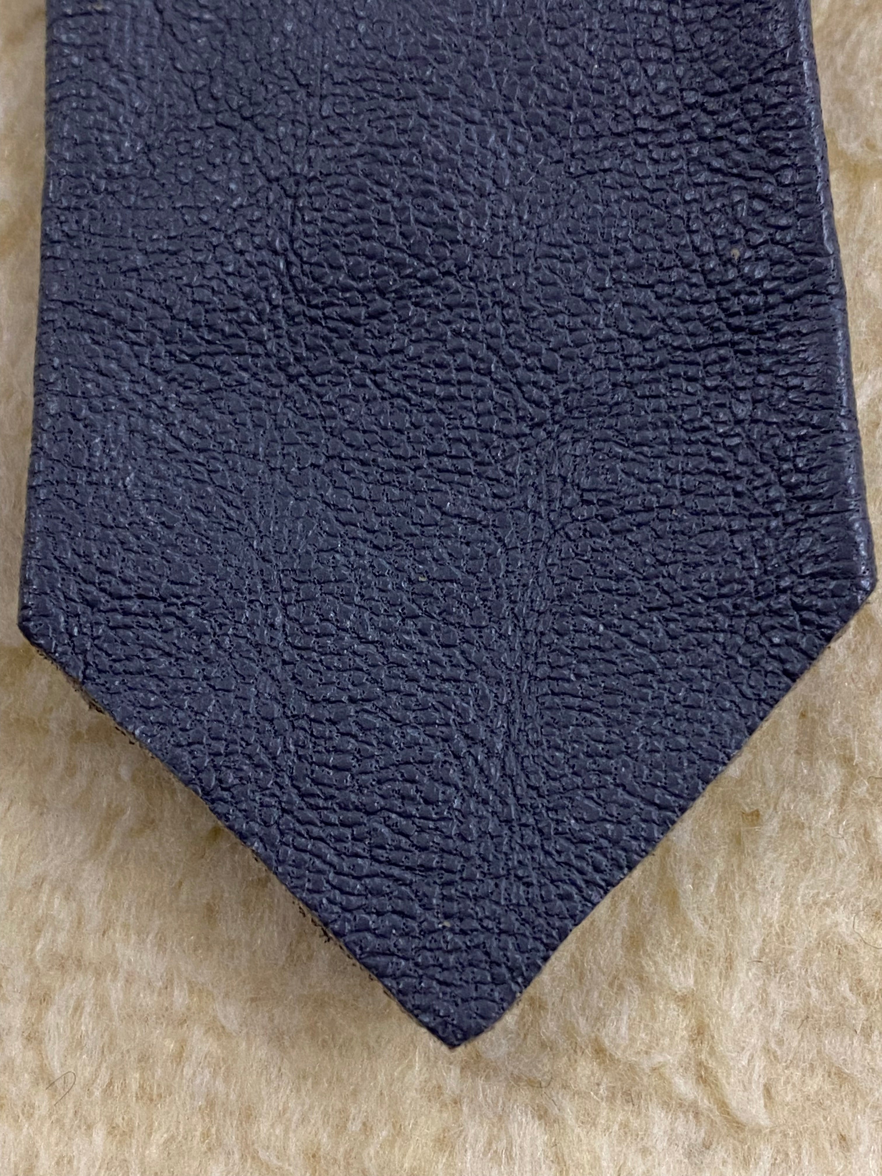 Leder-Krawatte, violett farbend