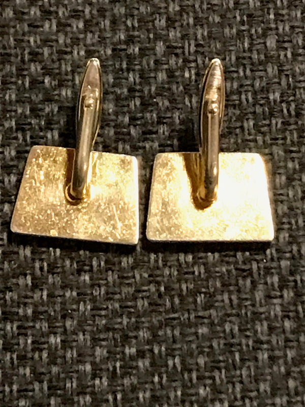 Manschettenknöpfe mit rotem Stein