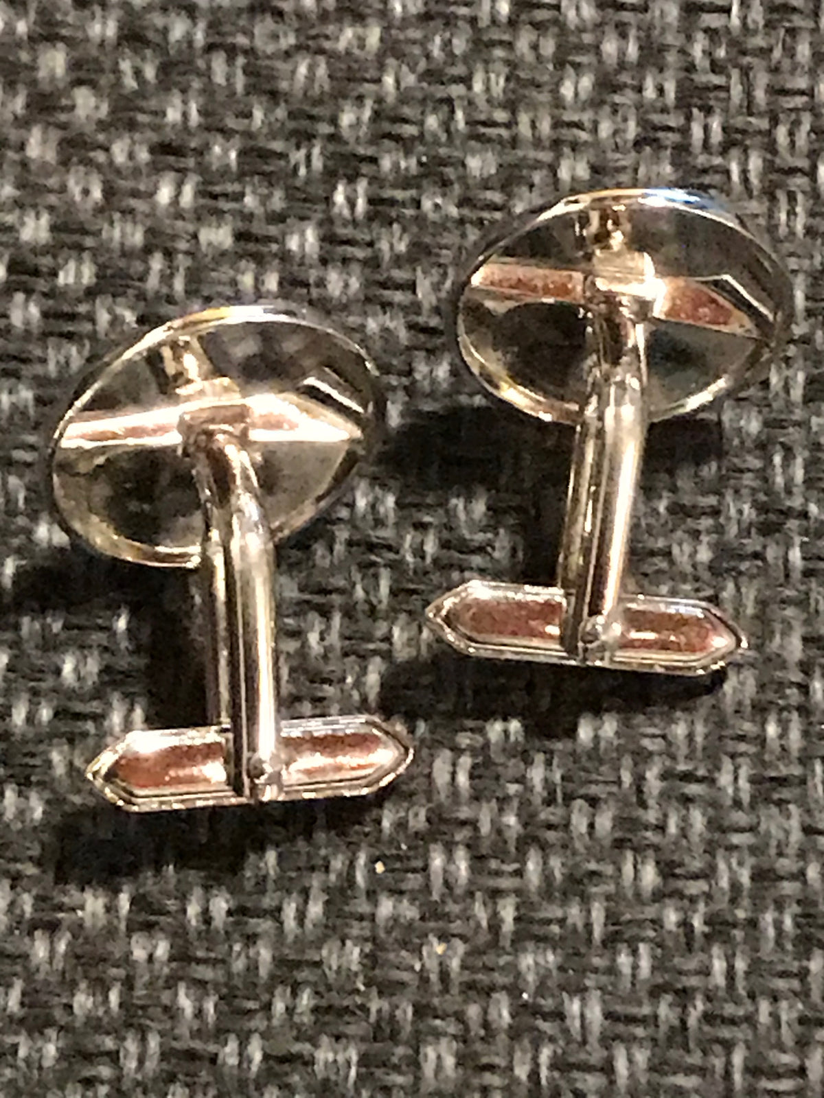 Boutons de manchette argentés ronds 