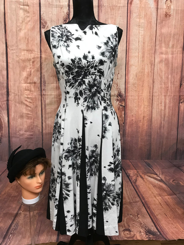 Vintage 50er-Jahre Kleid Gr.38 Secondhand Oldtimer Damen schwarz weiß