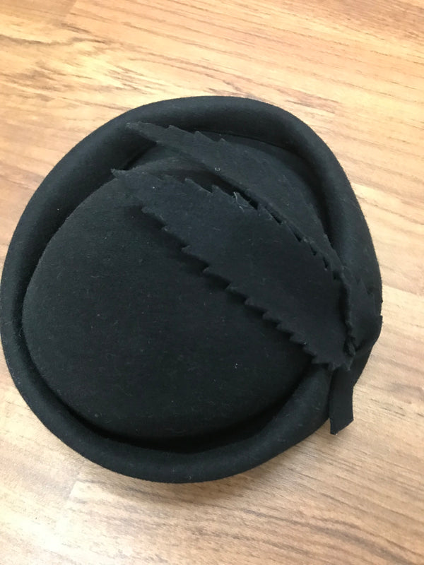 Vintage 50er-Jahre Kleid Gr.38 Secondhand Oldtimer Damen schwarz weiß