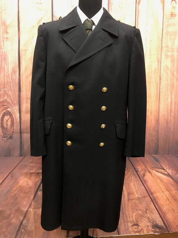 Vorderansicht Original Marine Offiziersmantel schwarz mit goldenen Ankerknöpfen