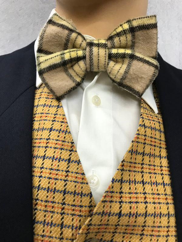 „Detail Fliege kariert und Weste in Gelb – Peaky-Blinders Outfit Vintage Herren“