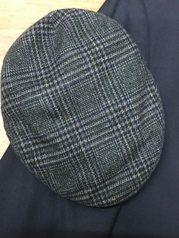 „Graue Schiebermütze mit Karomuster – Accessoire zum 20er Jahre Herren Kostüm“