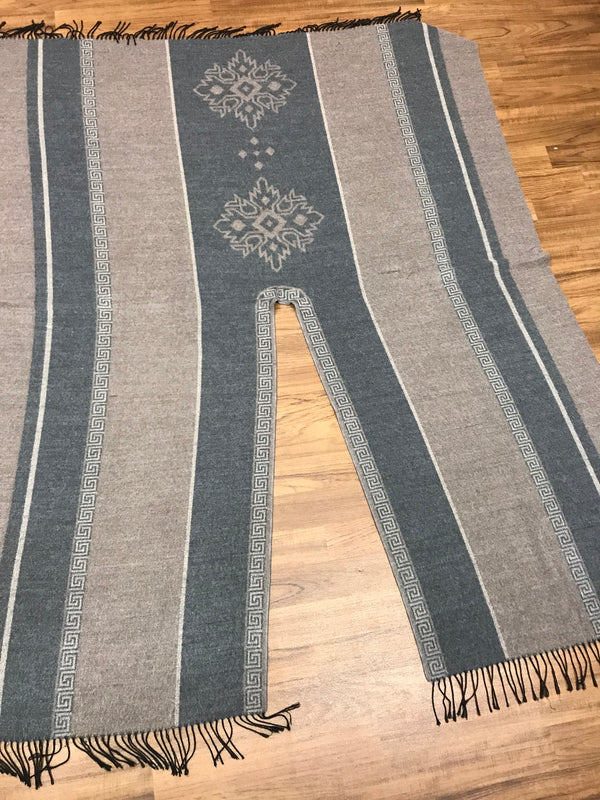Poncho, Cape, Umhang, Wolle 70er Jahre. Gr.L