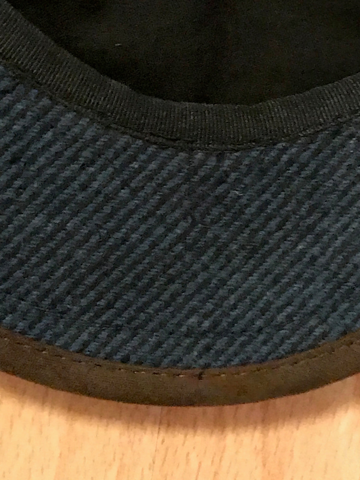 Casquette plate taille 60, bleu foncé chiné