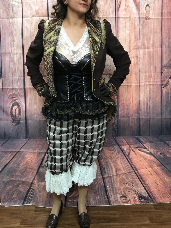 Handgemachtes Steampunk-Damenkostüm Gr. 42: Jacke, Corsage, Spitzenbluse, Bloomers, Handschuhe & Goggles. Hochwertig veredelt, sehr guter Zustand. Unikat!