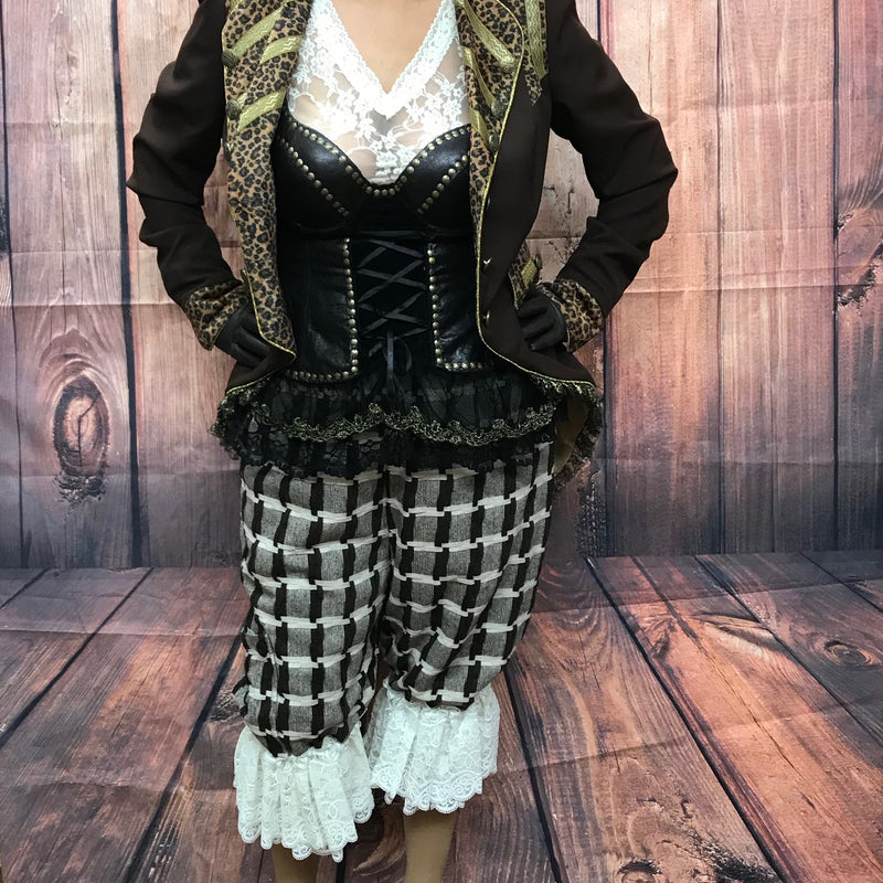 Handgemachtes Steampunk-Damenkostüm Gr. 42: Jacke, Corsage, Spitzenbluse, Bloomers, Handschuhe & Goggles. Hochwertig veredelt, sehr guter Zustand. Unikat!
