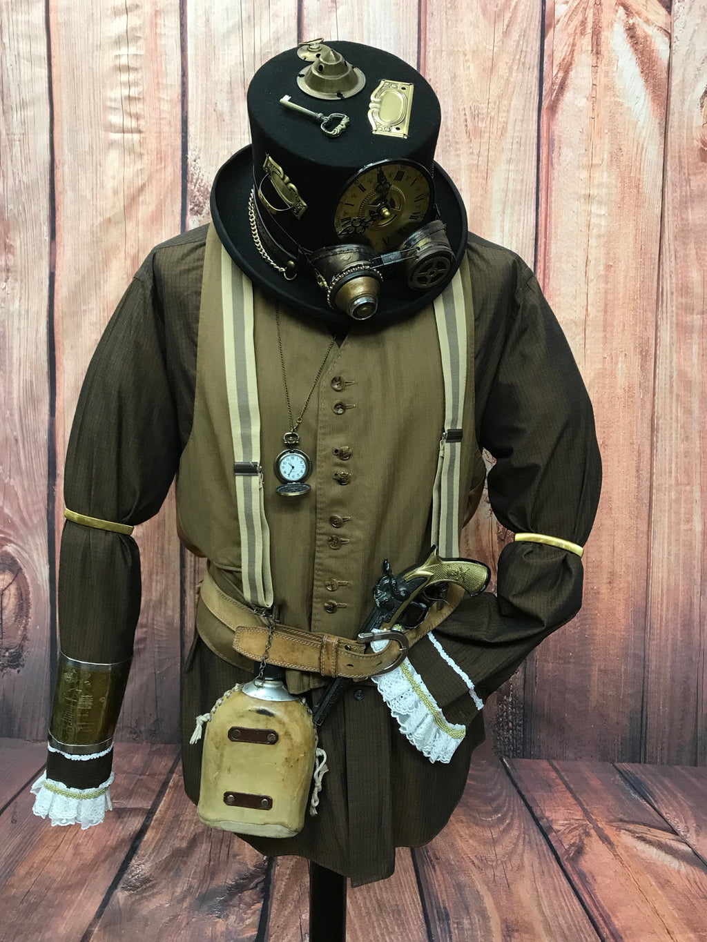 Steampunk Kostüm mit Zylinder und Goggles