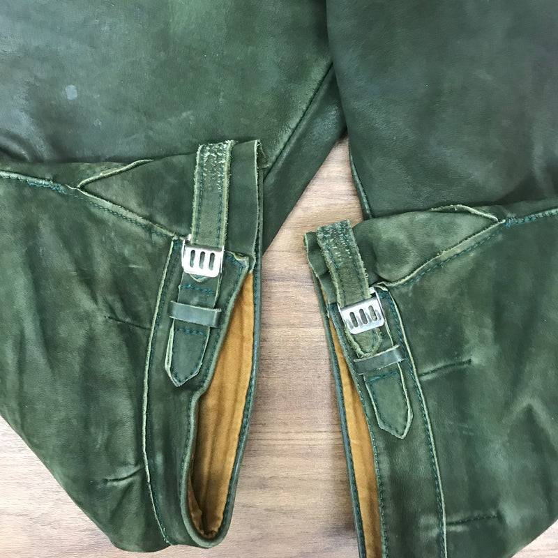 Dunkelgrüne Kniebundlederhose – Herren | Bundweite 46 cm | Mit Messertasche | Vintage Made in Germany
