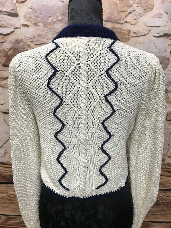 Trachten Strickjacke Damen Größe 38 – offwhite/dunkelblau, Schurwolle