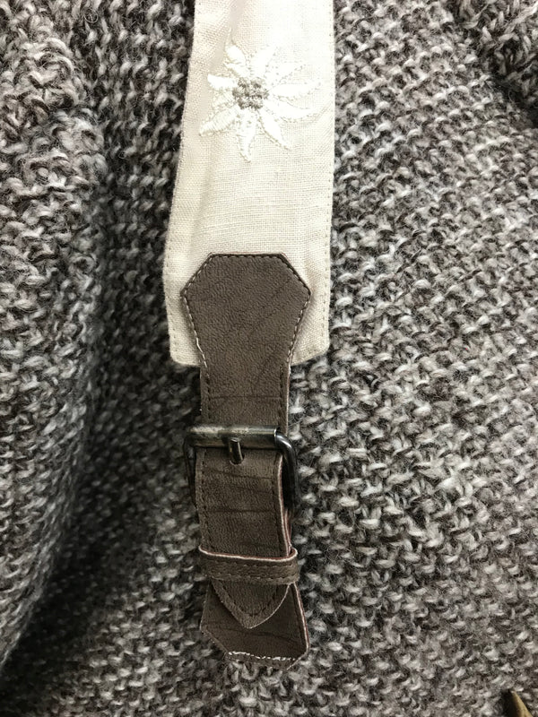 Trachten Strickjacke Damen Größe 46 – braun/beige, mit Zierträgern
