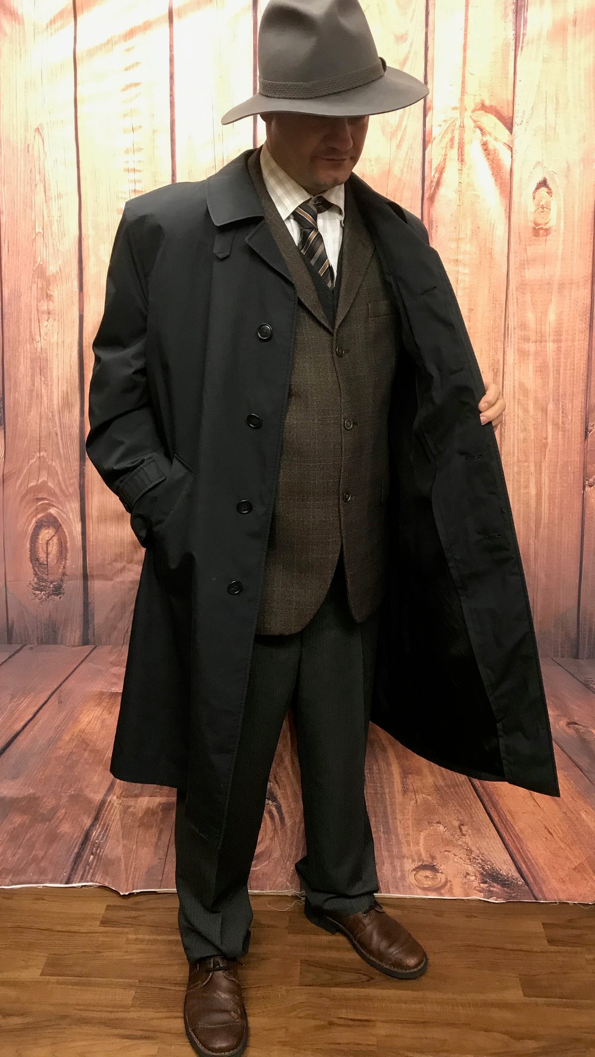 Vintage Second Hand Trenchcoat