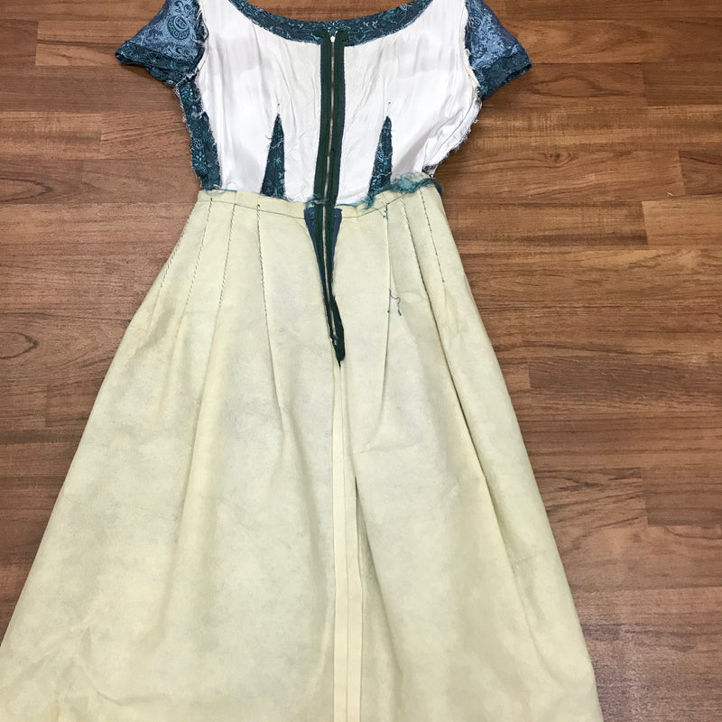 Innenansicht gefüttertes Vintage Kleid