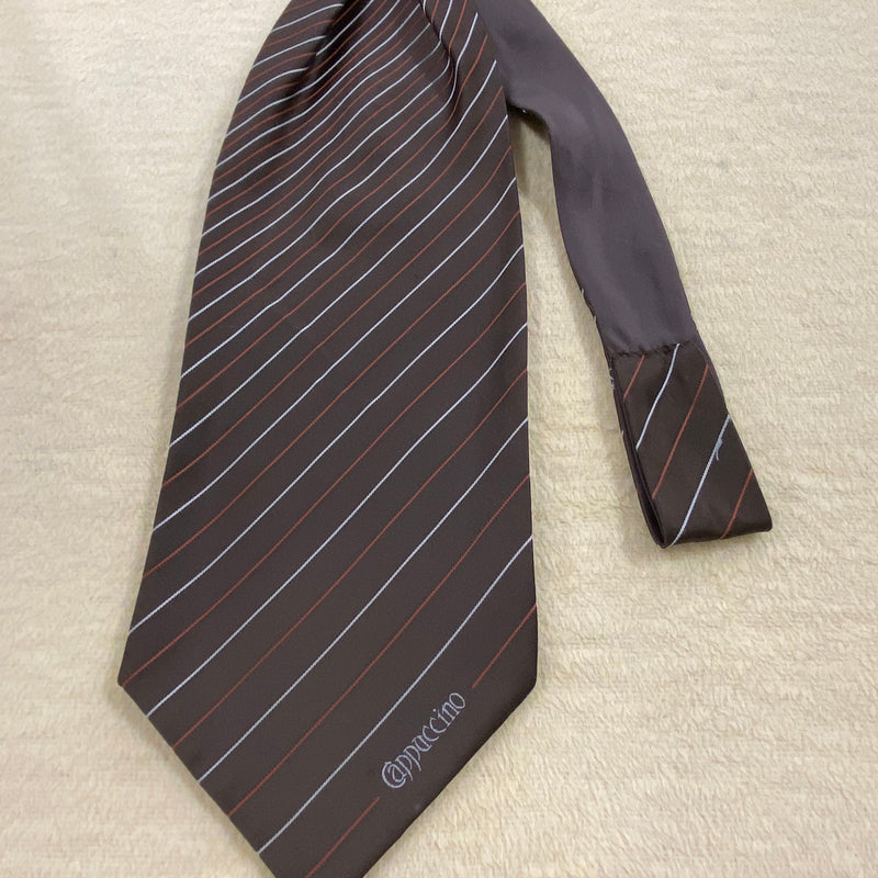 „Vintage Ascot Krawatte von Cappuccino in Braun mit Streifenmuster“