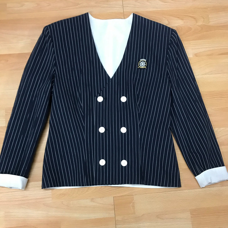 „Vintage Damen Blazer dunkelblau Nadelstreifen Doppelreiher maritim, flach liegend“