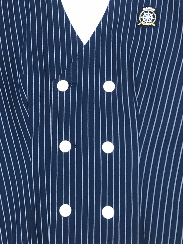 „Detail Nadelstreifen Blazer Damen mit weißen Knöpfen Vintage“