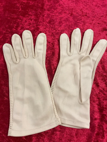Beige Vintage-Handschuhe aus Nylon mit Spitzen-Details, Größe L, sehr guter Zustand.