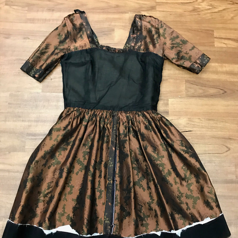 Innenansicht des handgefertigten Vintage Kleids, Futter